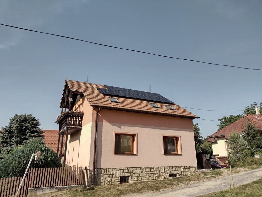 Einfamilienhaus Hrachovište, Hrachovište, 5,3 kWp