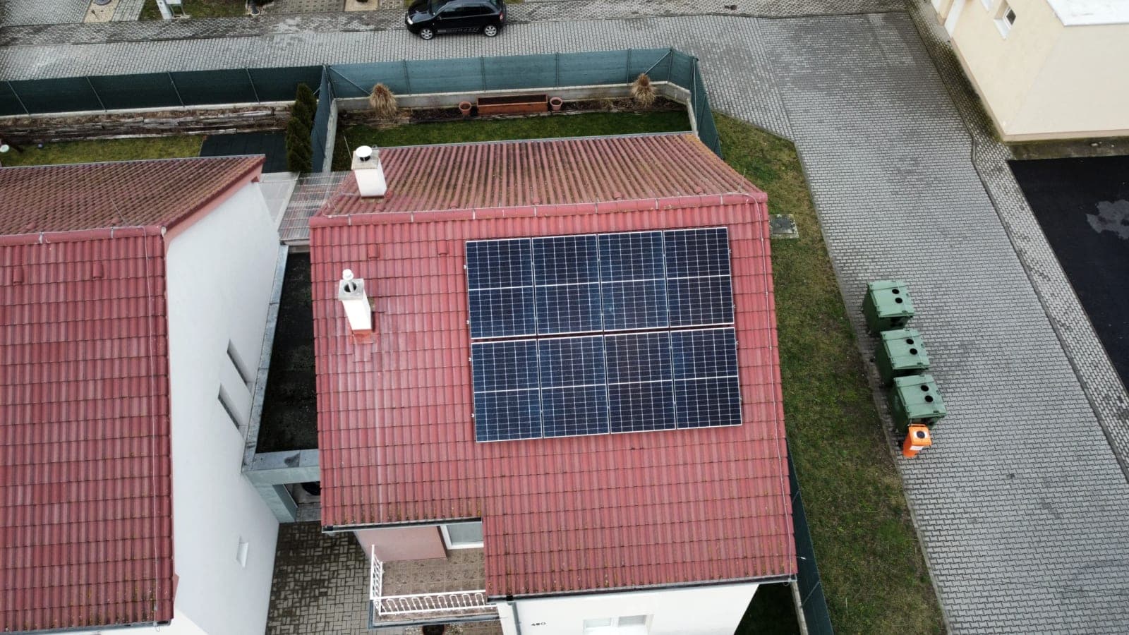 Einfamilienhaus Kmeťovo, Kmeťovo, 3,3 kWp (1/3)
