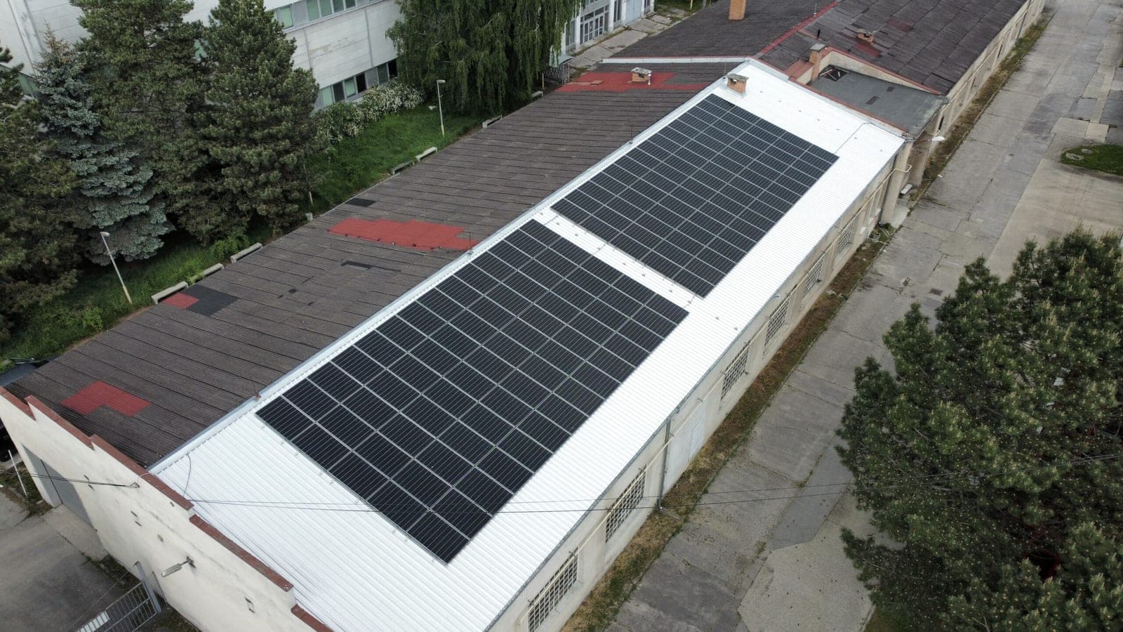 TreRose, Vrbové, 59,5 kWp (1/3)